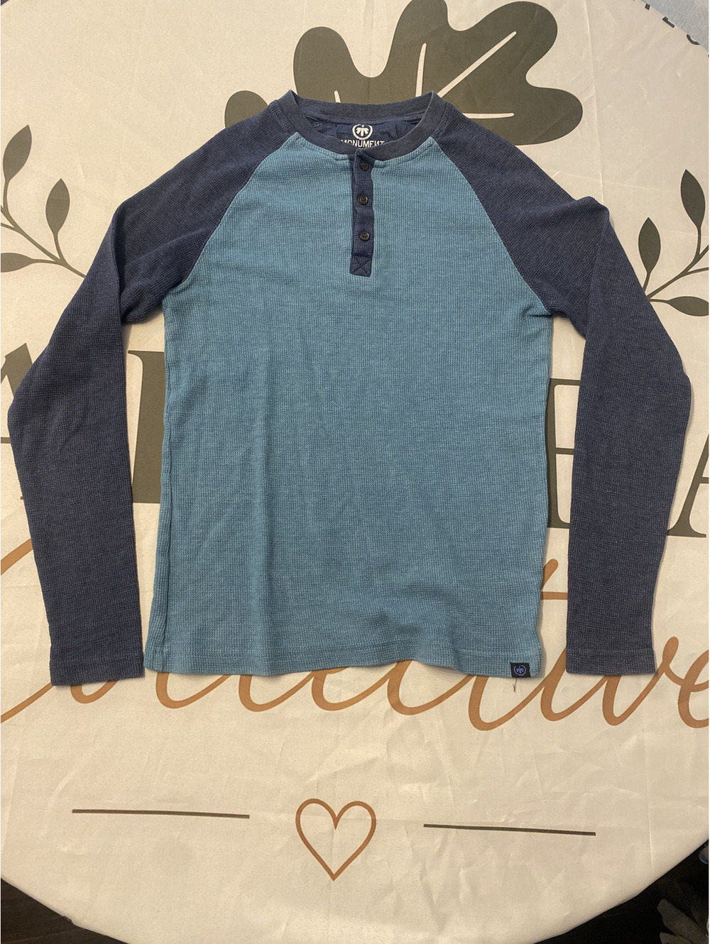 Monument Long Sleeve Henley Shirt Size L Blue and Navy